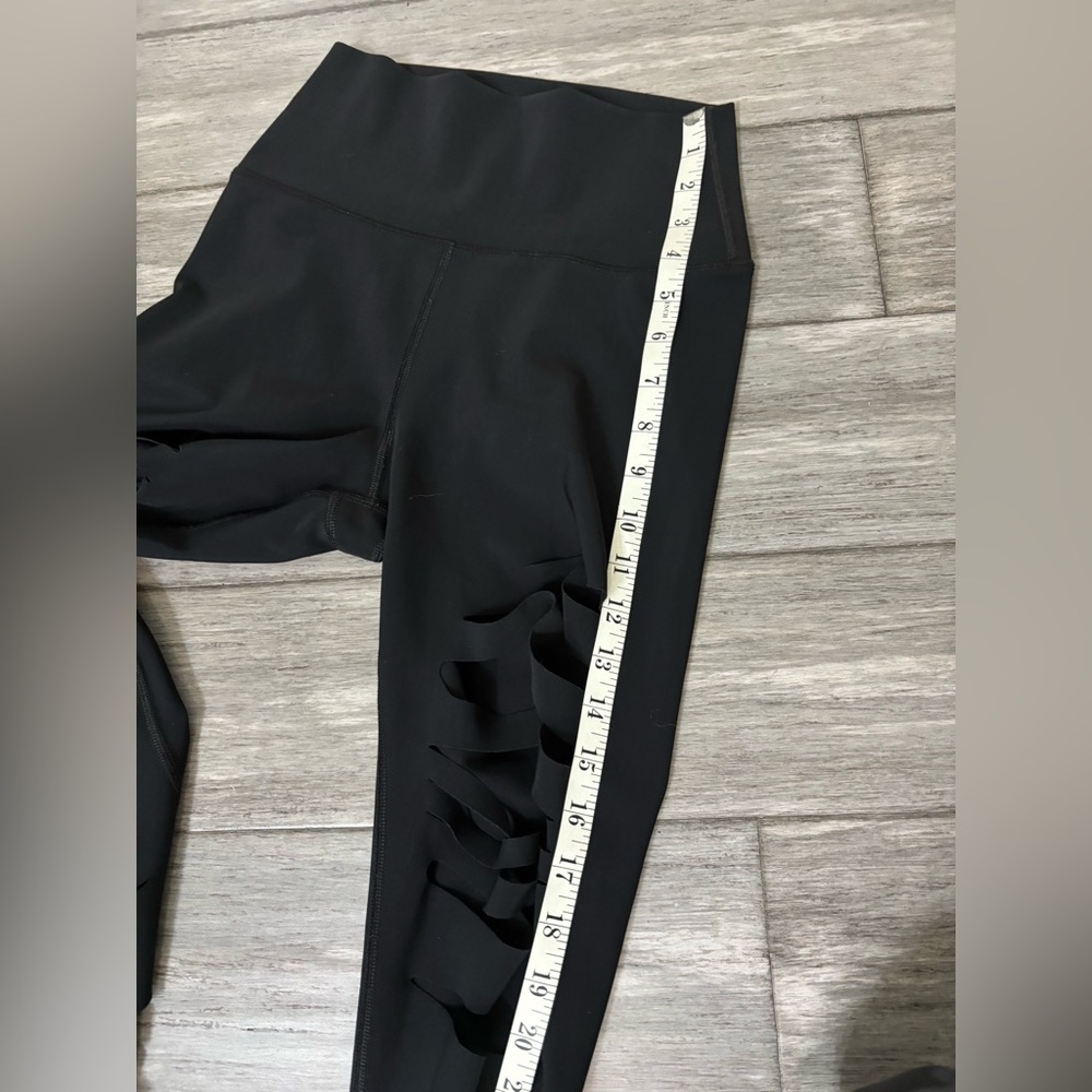 Alo Yoga High-Waist Ripped Warrior Leggings black Yoga Core Streetwear XS - Picture 10 of 12
